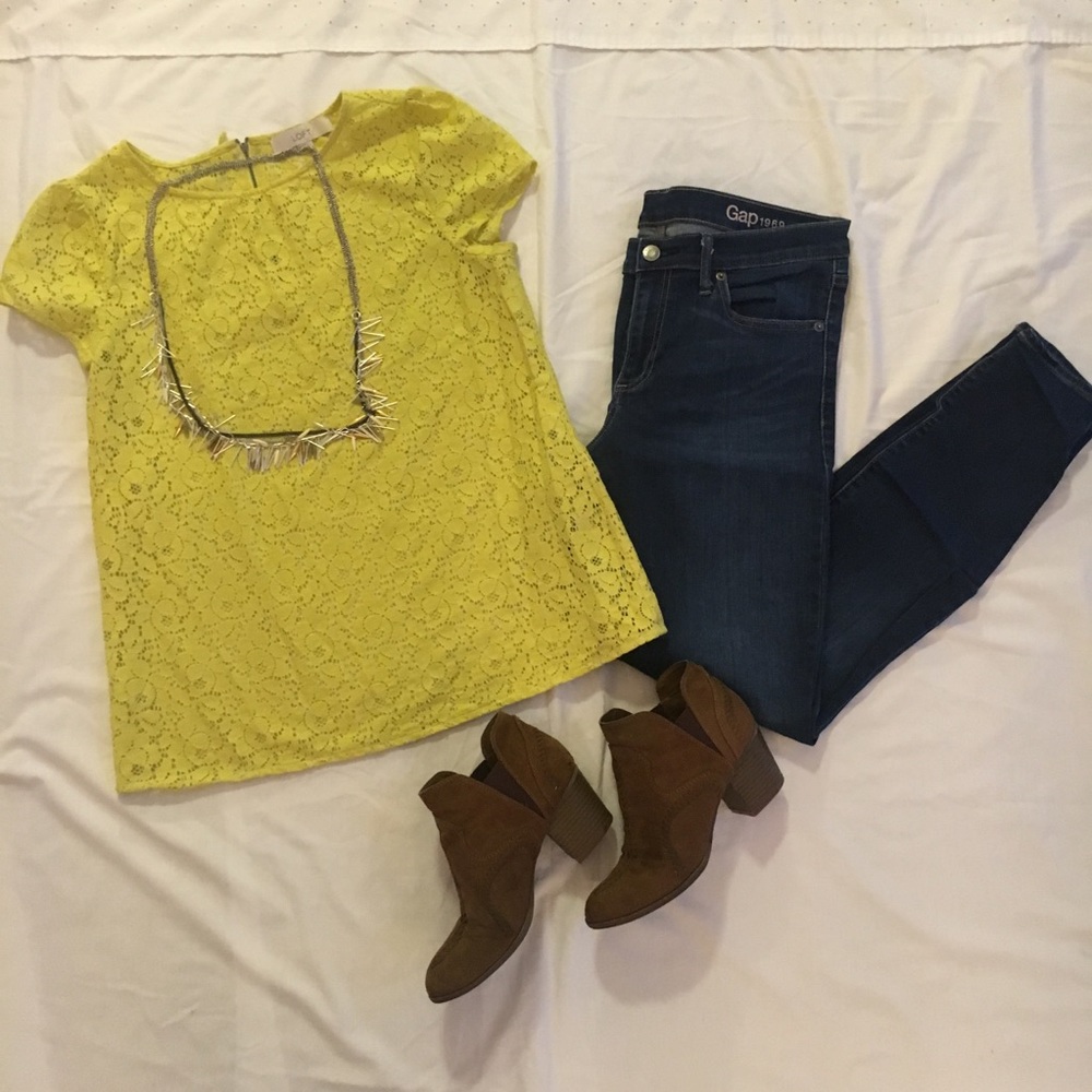 LOFT lime green cap sleeve lace blouse